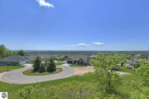 4287 Eagle Rdg, Traverse City, MI 49684