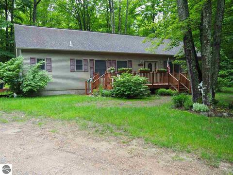18779 Firefly Ln, Interlochen, MI 49643 photo 2