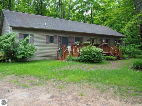 18779 Firefly Ln, Interlochen, MI 49643 photo 1