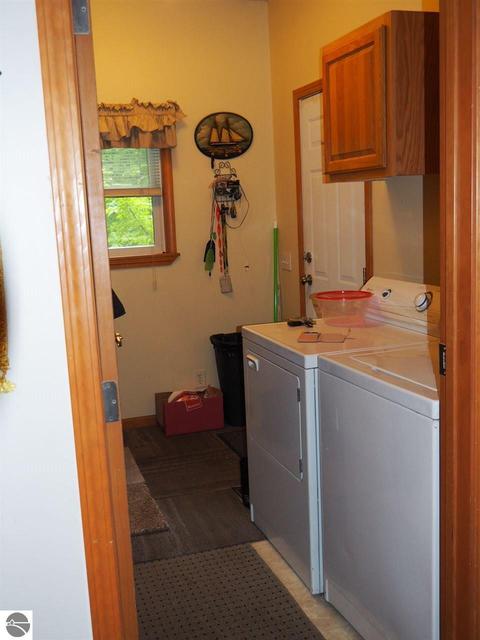 18779 Firefly Ln, Interlochen, MI 49643 photo 15