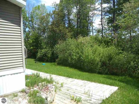 2204 Shady Shores Rd, Lupton, MI 48635 photo 8