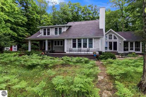 738 E Traverse Lake Rd, Cedar, MI 49621 photo 1