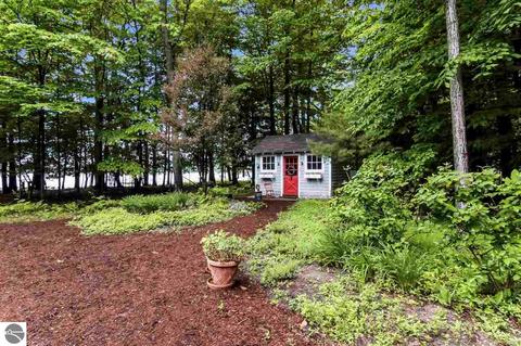 738 E Traverse Lake Rd, Cedar, MI 49621 photo 51