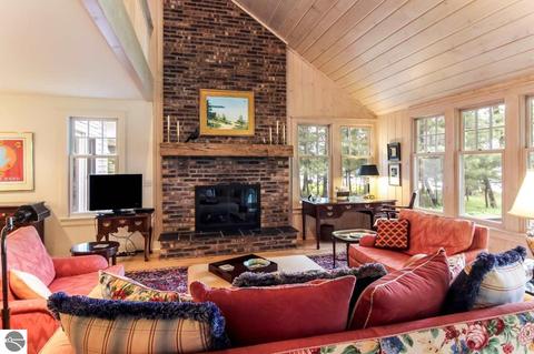 738 E Traverse Lake Rd, Cedar, MI 49621 photo 17