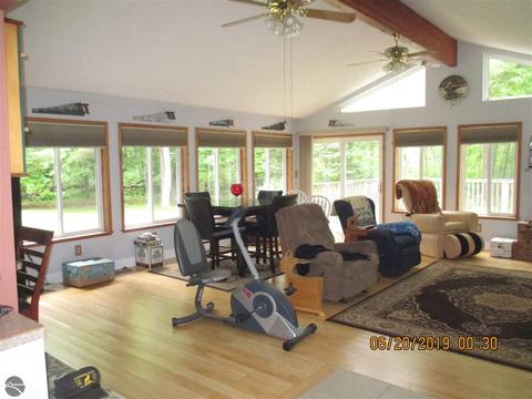 3736 Darton Rd, Hale, MI 48739 photo 6