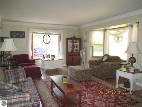 3736 Darton Rd, Hale, MI 48739 photo 8