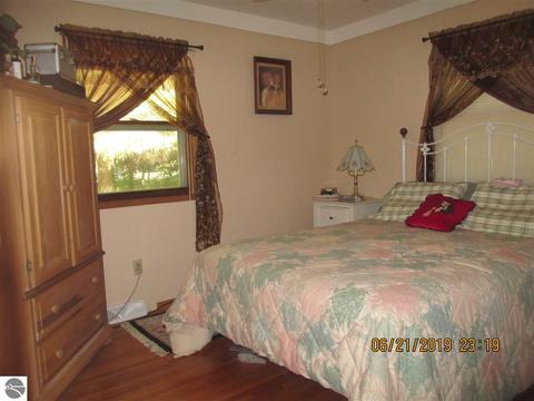 3736 Darton Rd, Hale, MI 48739 photo 12