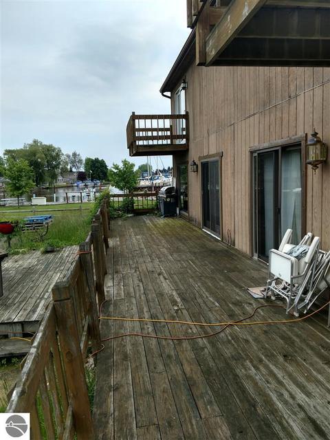 1703 Ken Dr, Au Gres, MI 48703 photo 2