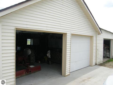 2343 W Jason Rd, Dewitt, MI 48820 photo 5