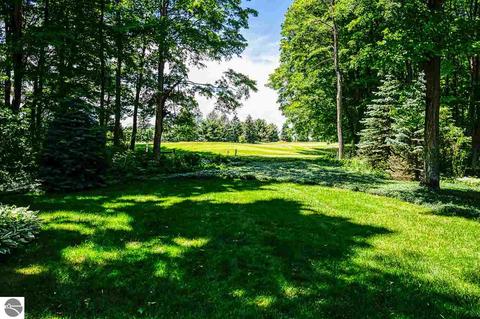 4848 S Mnr, Cedar, MI 49621 photo 3