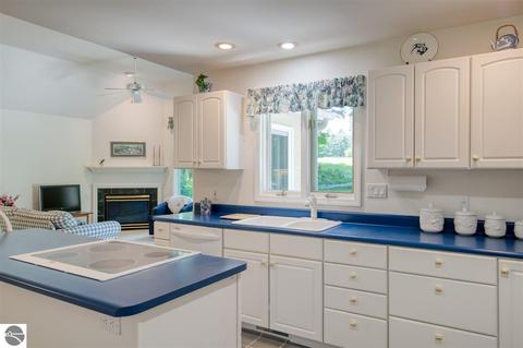 4848 S Mnr, Cedar, MI 49621 photo 9