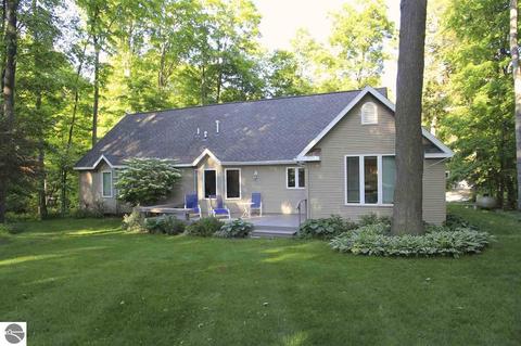 4848 S Mnr, Cedar, MI 49621 photo 2