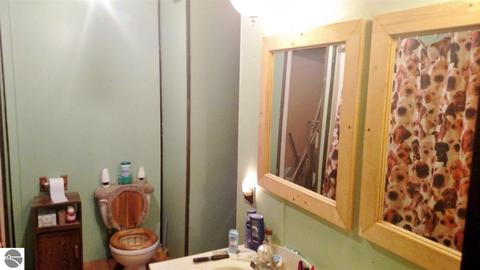 10825 E Spencer Rd, Crystal, MI 48818 photo 6