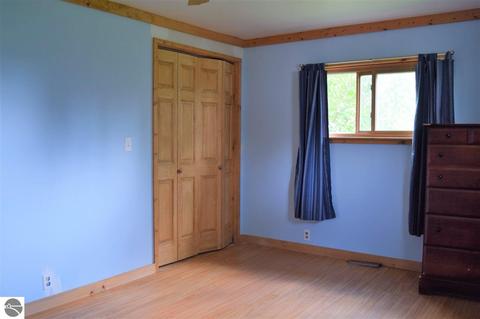 4716 S Loomis Rd, Shepherd, MI 48883 photo 19