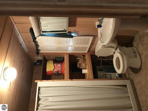 3552 Lakeside Dr, Lupton, MI 48635 photo 6