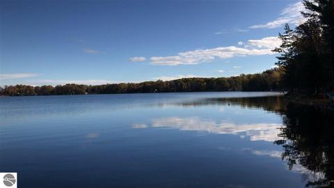 3552 Lakeside Dr, Lupton, MI 48635 photo 13