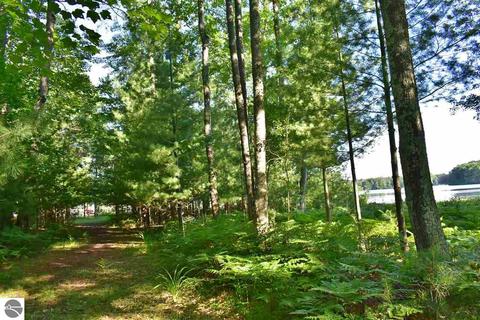 11575 Fredmar Dr, Interlochen, MI 49643 photo 43