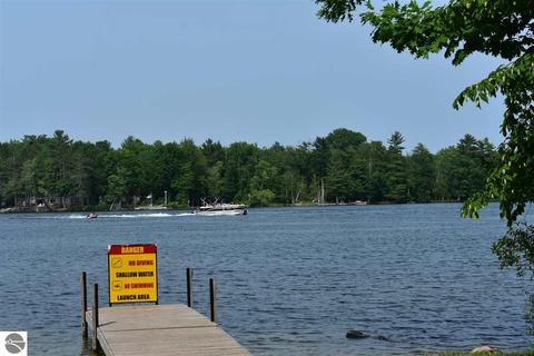11575 Fredmar Dr, Interlochen, MI 49643 photo 50