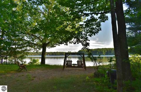 11575 Fredmar Dr, Interlochen, MI 49643 photo 45