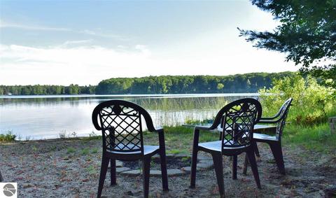 11575 Fredmar Dr, Interlochen, MI 49643 photo 46