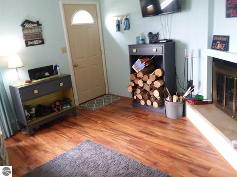 948 Richland Ave, Lupton, MI 48635 photo 9
