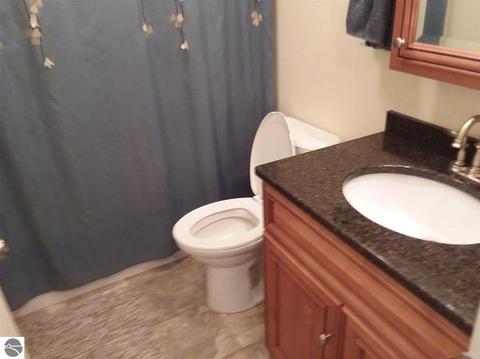 948 Richland Ave, Lupton, MI 48635 photo 17