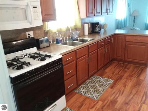 948 Richland Ave, Lupton, MI 48635 photo 14