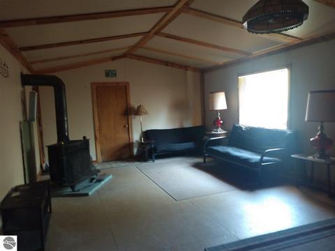2822 Santiago Rd, Au Gres, MI 48703 photo 8