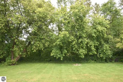 150 Mitchell Ct, Elk Rapids, MI 49629 photo 38
