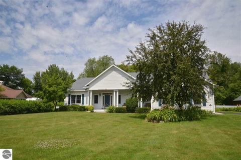 150 Mitchell Ct, Elk Rapids, MI 49629 photo 29
