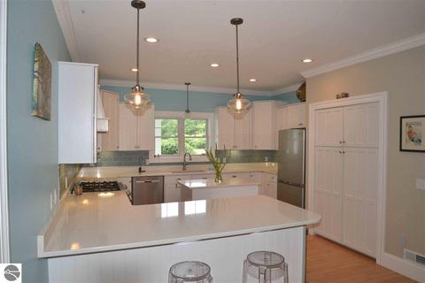 150 Mitchell Ct, Elk Rapids, MI 49629 photo 12