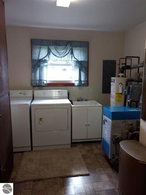 655 Augres River Dr, Au Gres, MI 48703 photo 29