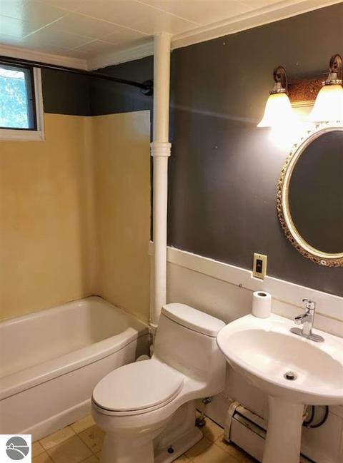 822 E Arcada St, Ithaca, MI 48847 photo 11