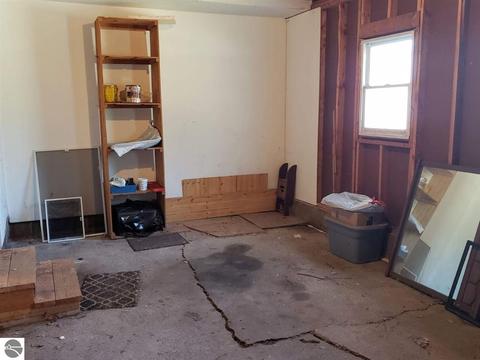 822 E Arcada St, Ithaca, MI 48847 photo 17