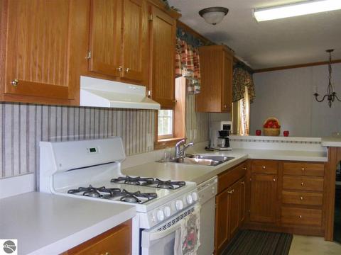 8151 Rolling Rd, Lake, MI 48632 photo 11