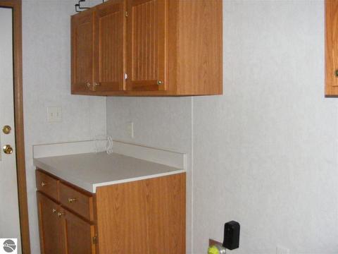 8151 Rolling Rd, Lake, MI 48632 photo 13