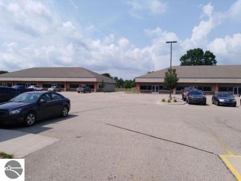 1328 W State Rd, Belding, MI 48809 photo 4