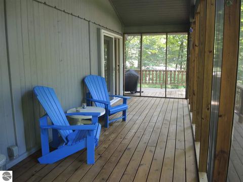 2537 E Ash Pl, Cedar, MI 49621 photo 9