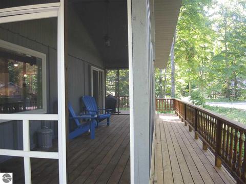 2537 E Ash Pl, Cedar, MI 49621 photo 7