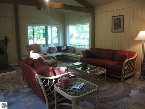 2537 E Ash Pl, Cedar, MI 49621 photo 12