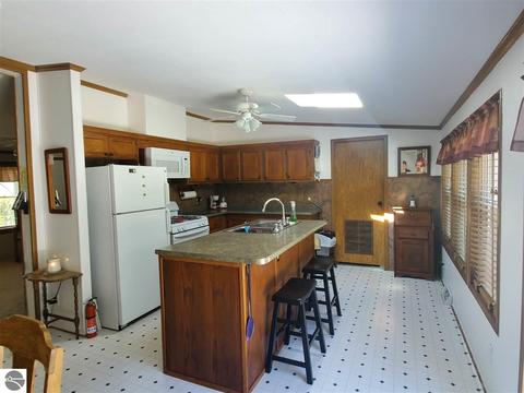 6021 E Millbrook, Shepherd, MI 48883 photo 8