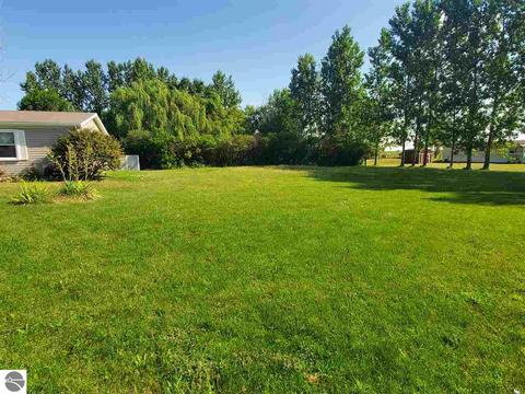 6021 E Millbrook, Shepherd, MI 48883 photo 5