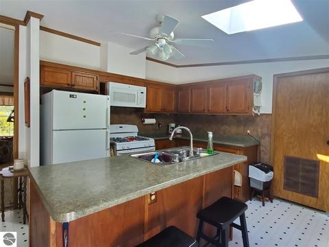 6021 E Millbrook, Shepherd, MI 48883 photo 7