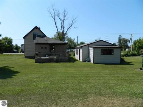 321 E Main St, Turner, MI 48765 photo 20