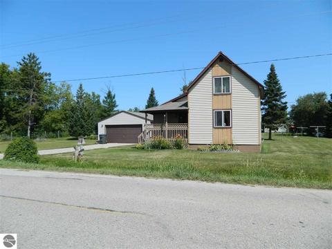 321 E Main St, Turner, MI 48765 photo 24