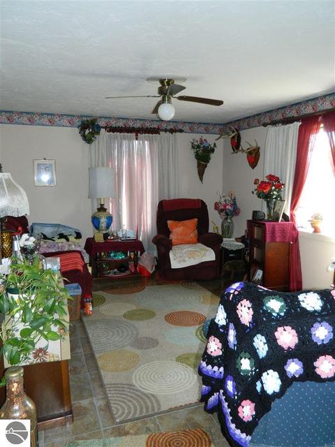 321 E Main St, Turner, MI 48765 photo 2