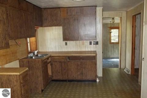 200 Mccormick St, Mio, MI 48647 photo 10
