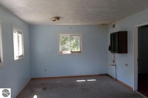 200 Mccormick St, Mio, MI 48647 photo 6