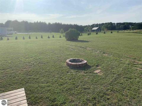 4901 N 33 Rd, Manton, MI 49663 photo 38