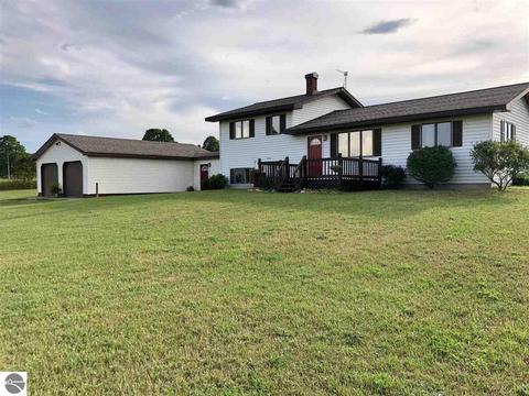 4901 N 33 Rd, Manton, MI 49663 photo 1